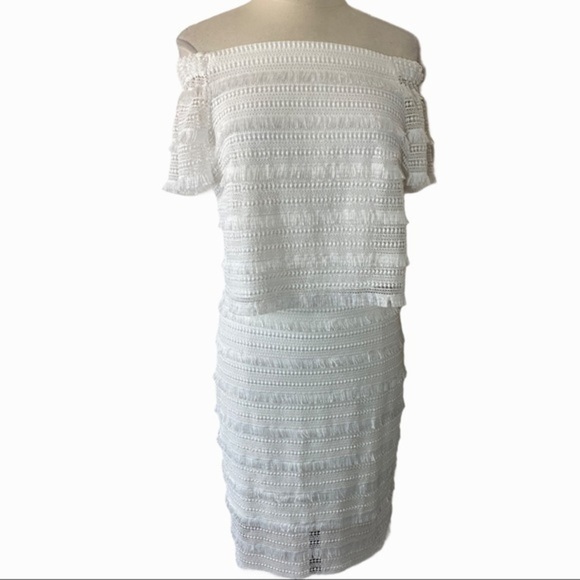 WHBM size 6 white fringe 2 piece skirt top set - Picture 5 of 13